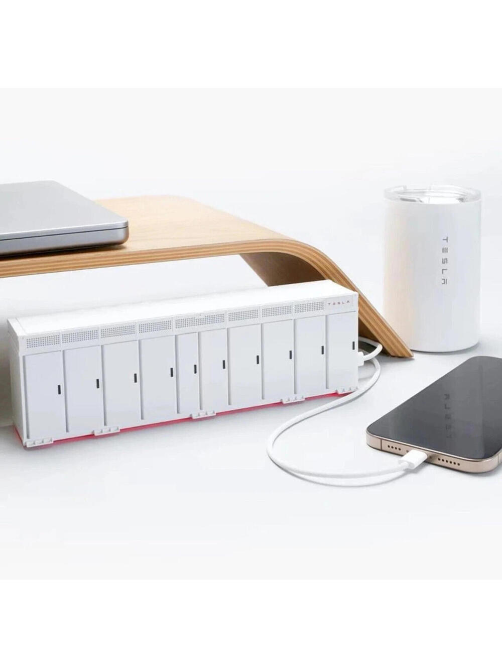 Tesla 1:40 Scale Megapack Battery Charger - In Hand